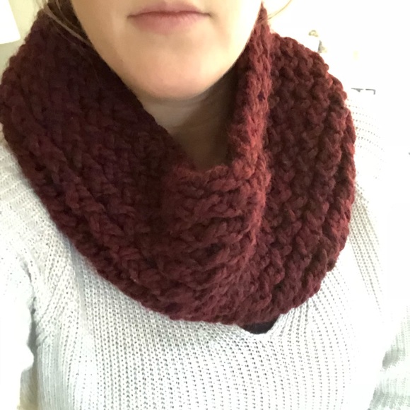Knit Red Cowl Scarf - Picture 2 of 3